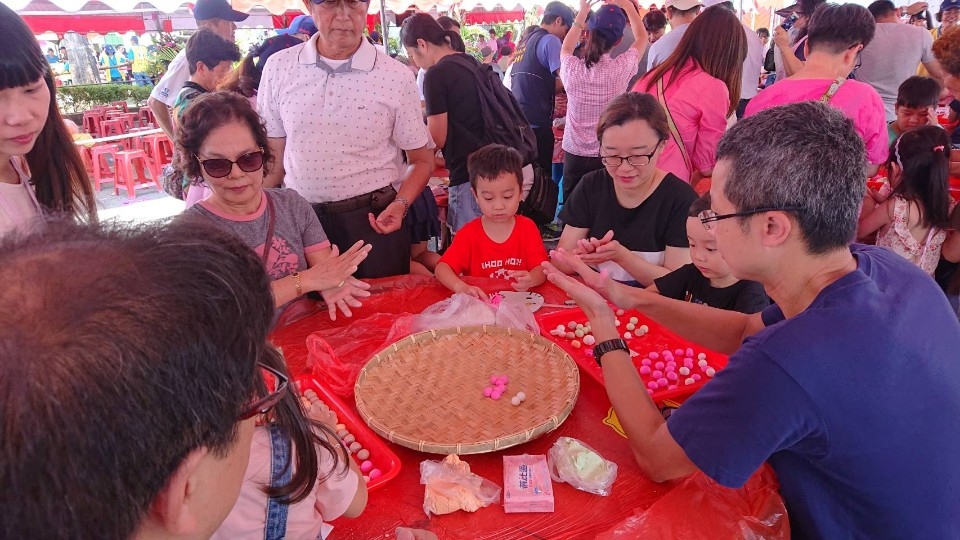 2019清水安全蔬果產業暨三章一Q標章推廣活動。(記者劉明福翻攝)