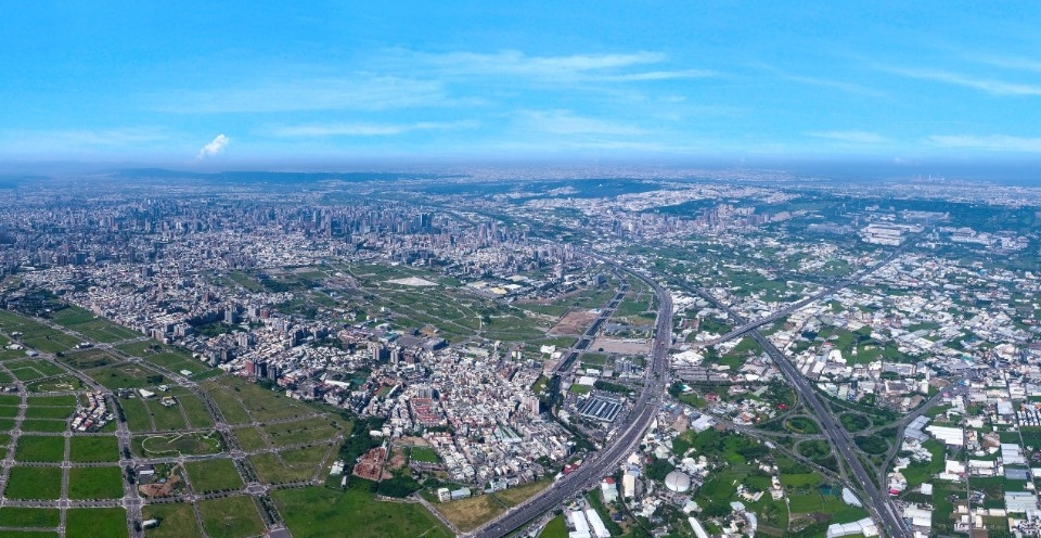 中市區段徵收配餘地標售 13筆土地標脫。(特派員林惠貞翻攝)中市區段徵收配餘地標售 13筆土地標脫。(特派員林惠貞翻攝)