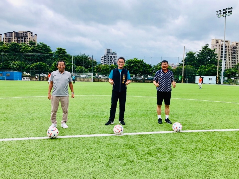 2019第六屆台中東亞國際城市足球邀請賽 台日澳6隊齊聚交流。(記者何權璋翻攝)