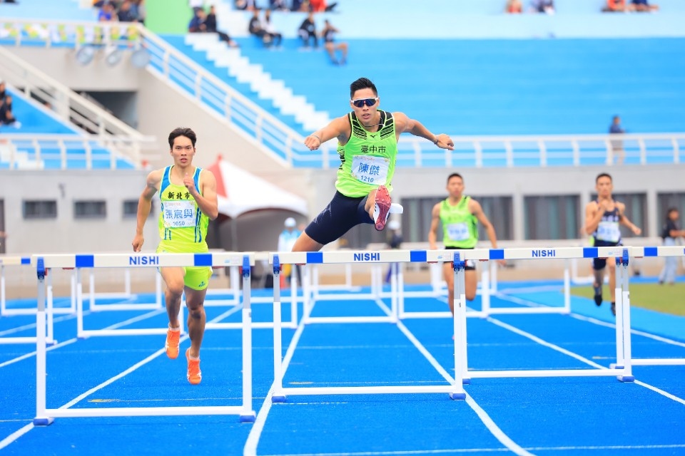 陳傑在108全國運拿下400公尺跨欄金牌，同時寫下6連霸紀錄。(記者劉明福翻攝)