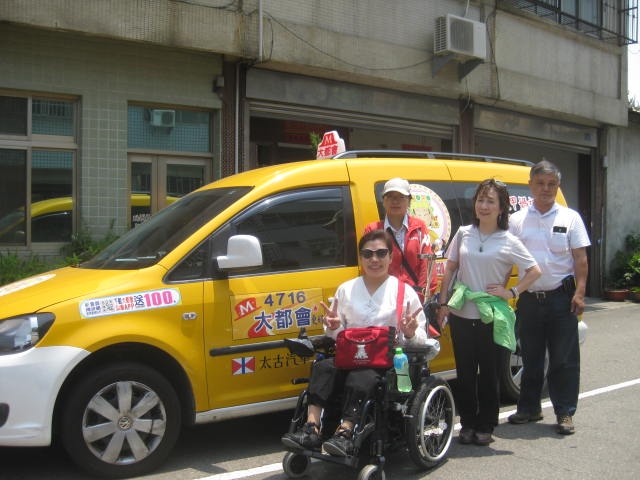 無障礙小黃倍增！中市30輛通用計程車6月上路。(記者張越安翻攝)