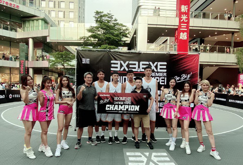 3X3.EXE籃球聯盟賽首戰 「台中隊」包辦冠亞軍。(記者林志強翻攝)