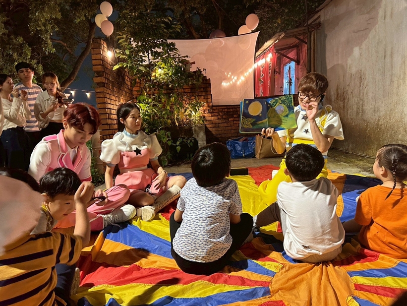 甜兒姊姊的寶貝女兒慶祝一歲生日,活動場地選在三峽「崧匠燒鳥屋台」,現場化身孩子們最夢幻的快樂星球。圖/崧匠燒鳥屋台提供