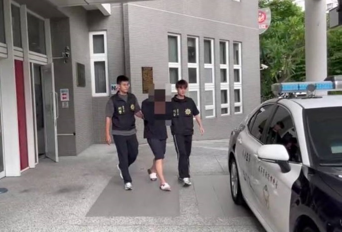 男提領五萬元遭歹徒行搶            警在十二小時內予以偵破