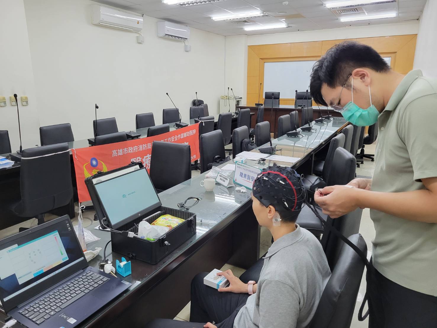 高雄消防局推特定健檢保障救災英雄健康安全