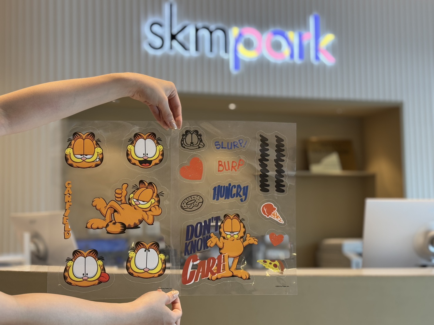 SKM Park Outlets高雄草衙打造美式嘉年華  10米高牛仔、叮叮電車引爆打卡熱潮
