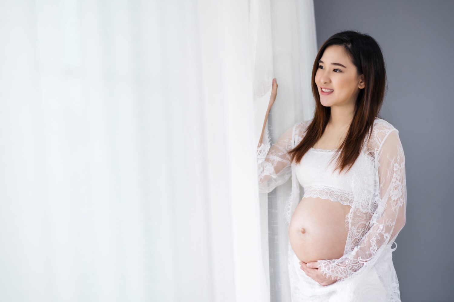 懷孕生小孩很容易，養就不簡單，是涉及多重面向的重大決定。圖/123RF圖庫