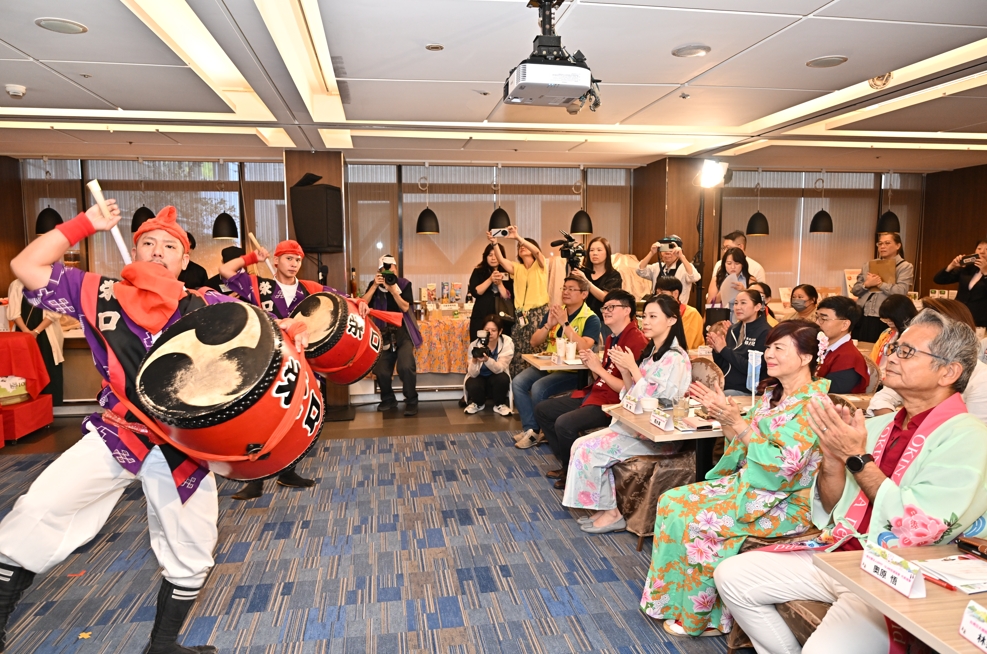 沖繩EISA太鼓舞揭開臺北溫泉季記者會序幕。圖/台北市溫泉發展協會提供