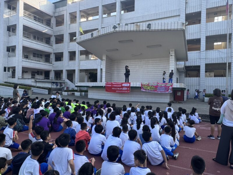 岡山分局創意    互動宣導深植防詐觀念