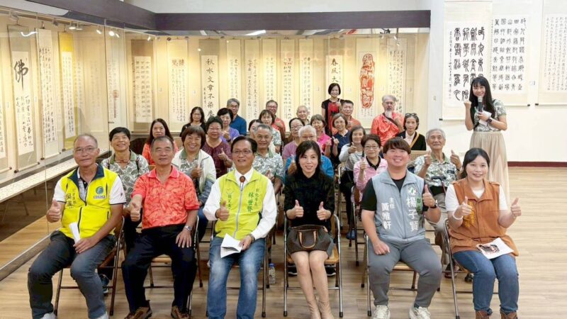 筆墨之間見心境　彰化縣逸晉書道學會聯展彰化市圖書館登場