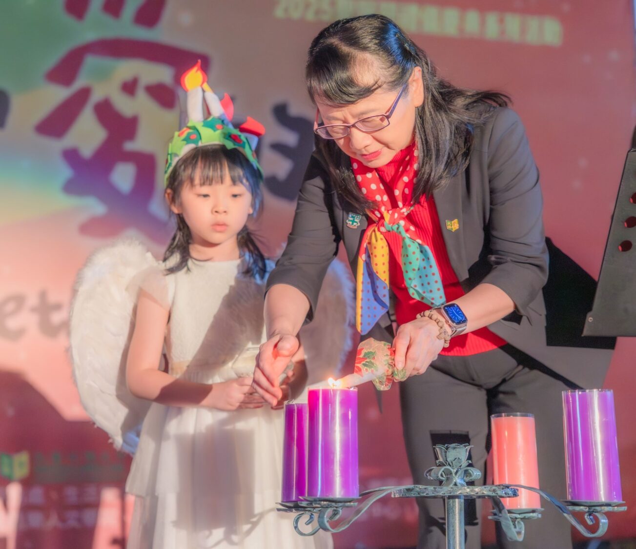 文藻外語大學將臨期燃燈禮儀式 跨國連線歡慶創校一甲子