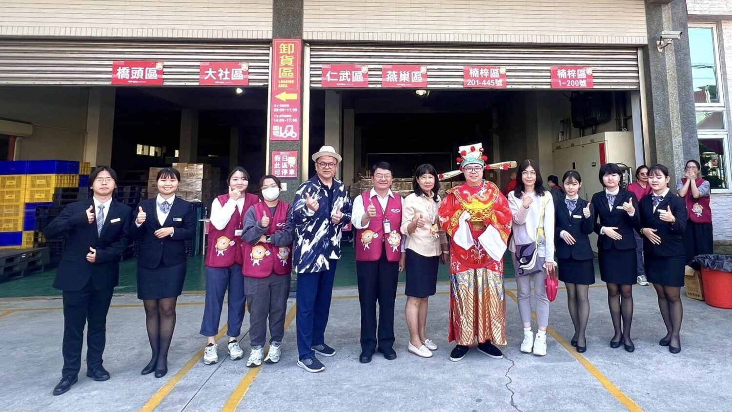 樹德科大牽手開富食品送暖意　千戶弱勢家庭感受寒冬裡的溫情