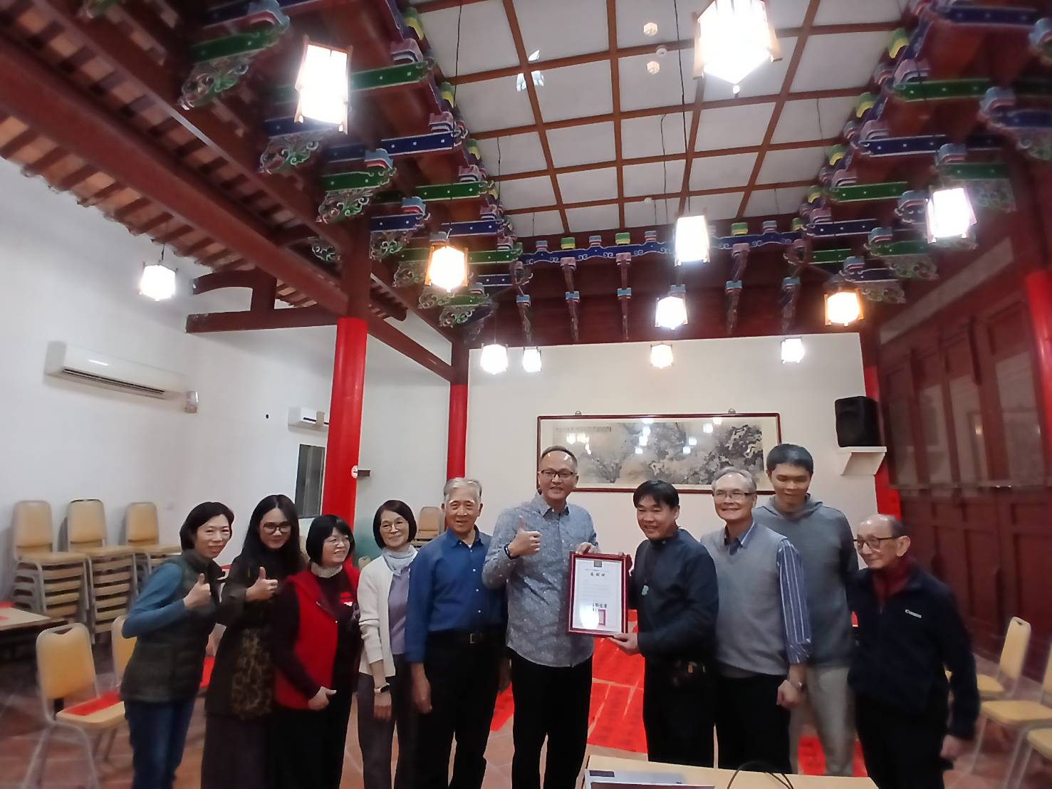 墾丁青年活動中心紅樓揮毫迎新春   書法名家揮毫傳遞人文溫度