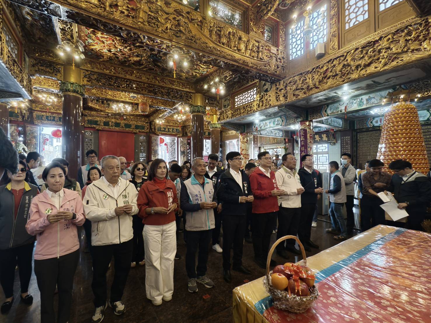 陳其邁永安茄萣湖內路竹祈福  超人力霸王紅包送幸福