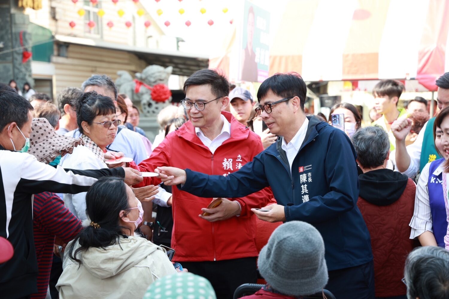 初四迎財神發紅包  陳其邁：城市轉型豐碩續拚市民福祉