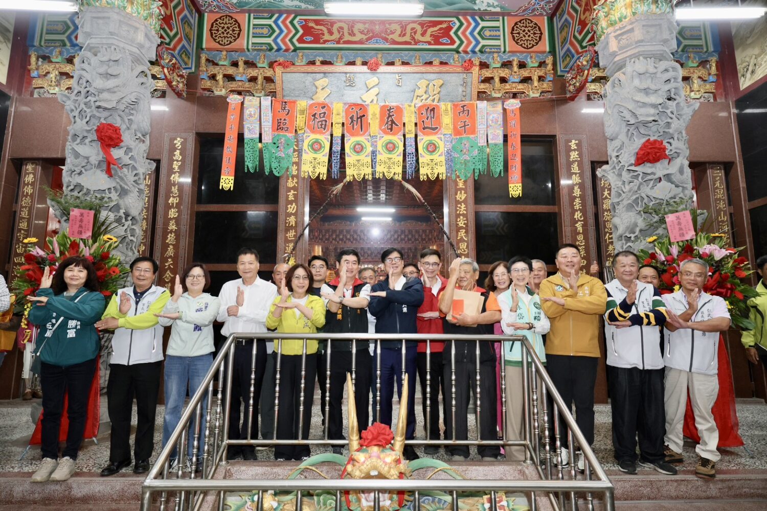 陳其邁參拜玉皇大帝聖誕  走訪三民左營仁武鳳山天公廟祈福