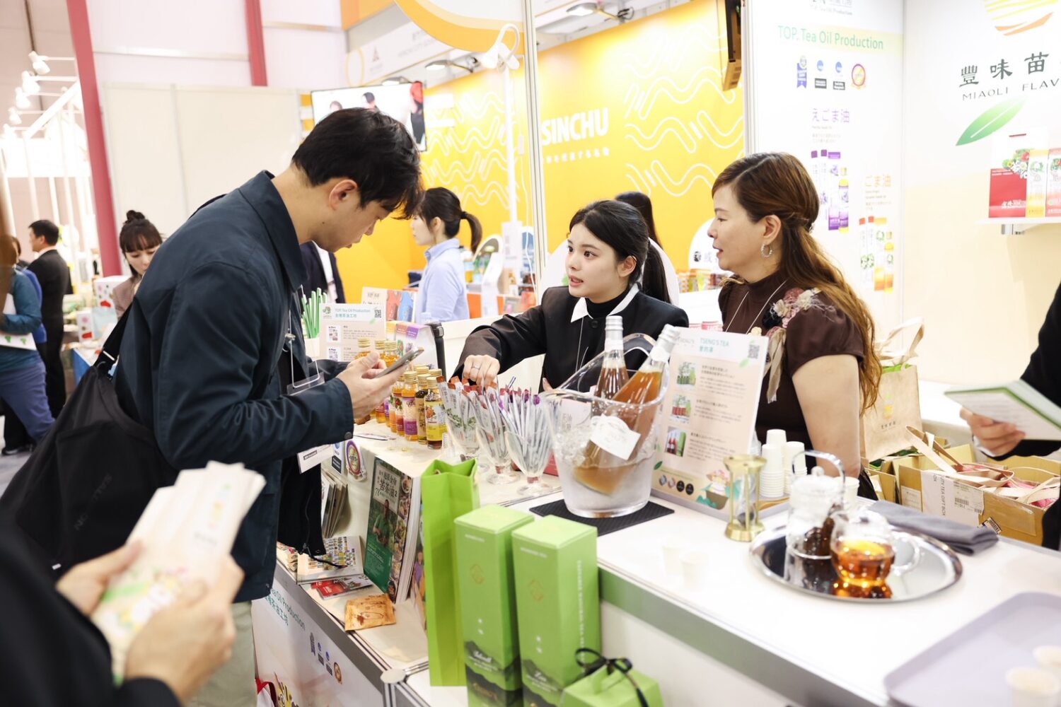 2026東京國際食品展開幕 ！苗栗縣政府率領4家業者展現山城茶產業實力