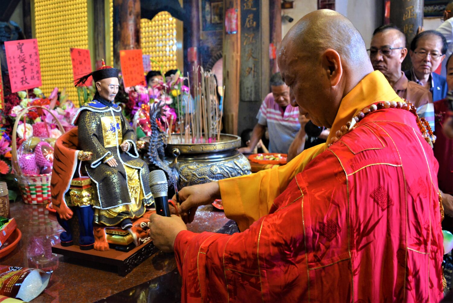 跨越兩世紀的守護　王得祿金沙泥塑神尊