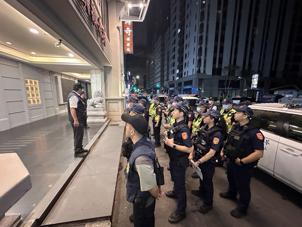 高雄警強勢掃黑！5天臨檢115處重拳打擊詐毒暴力
