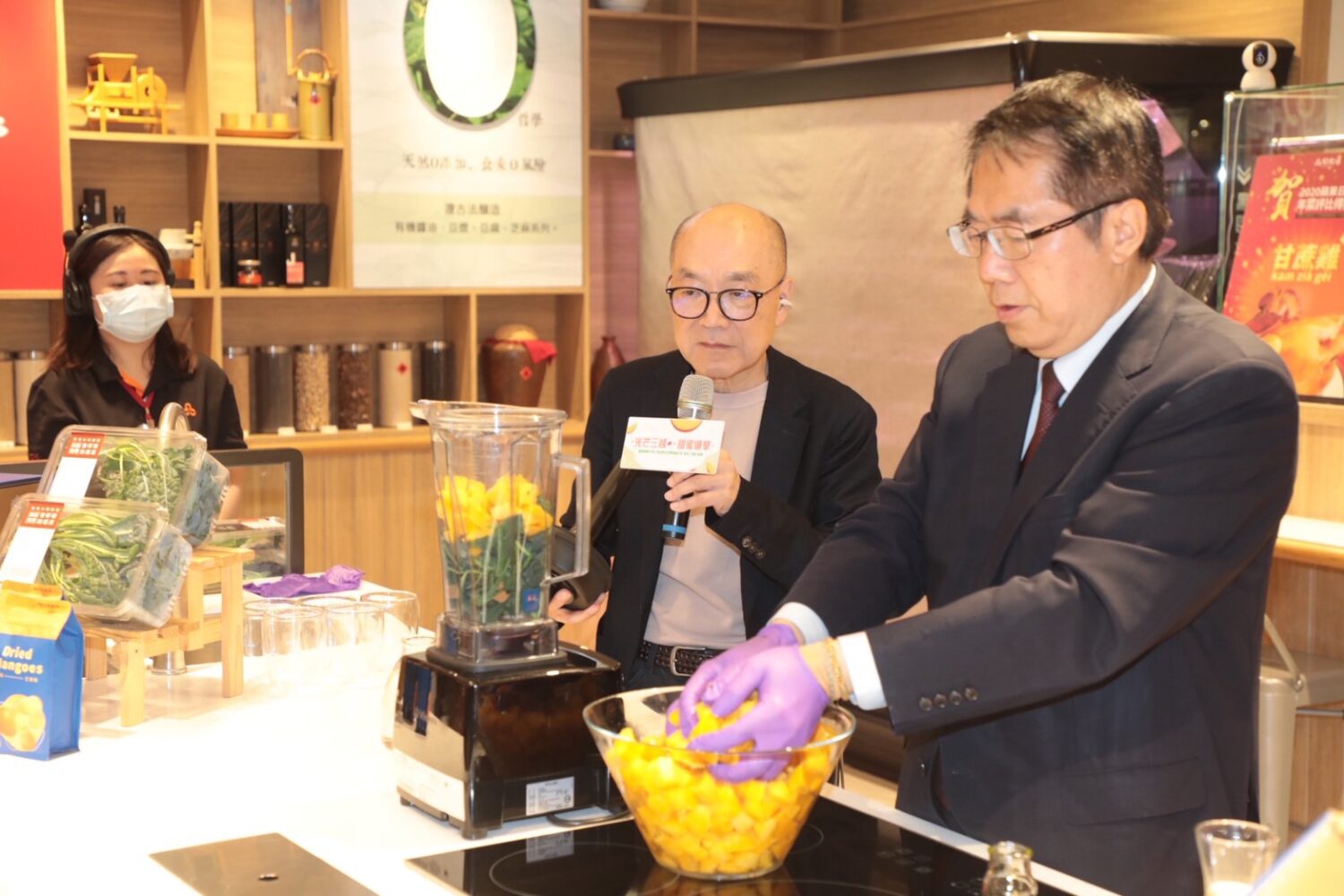 玉井頂級愛文「香檳芒果」品牌登場  黃偉哲大力推廣