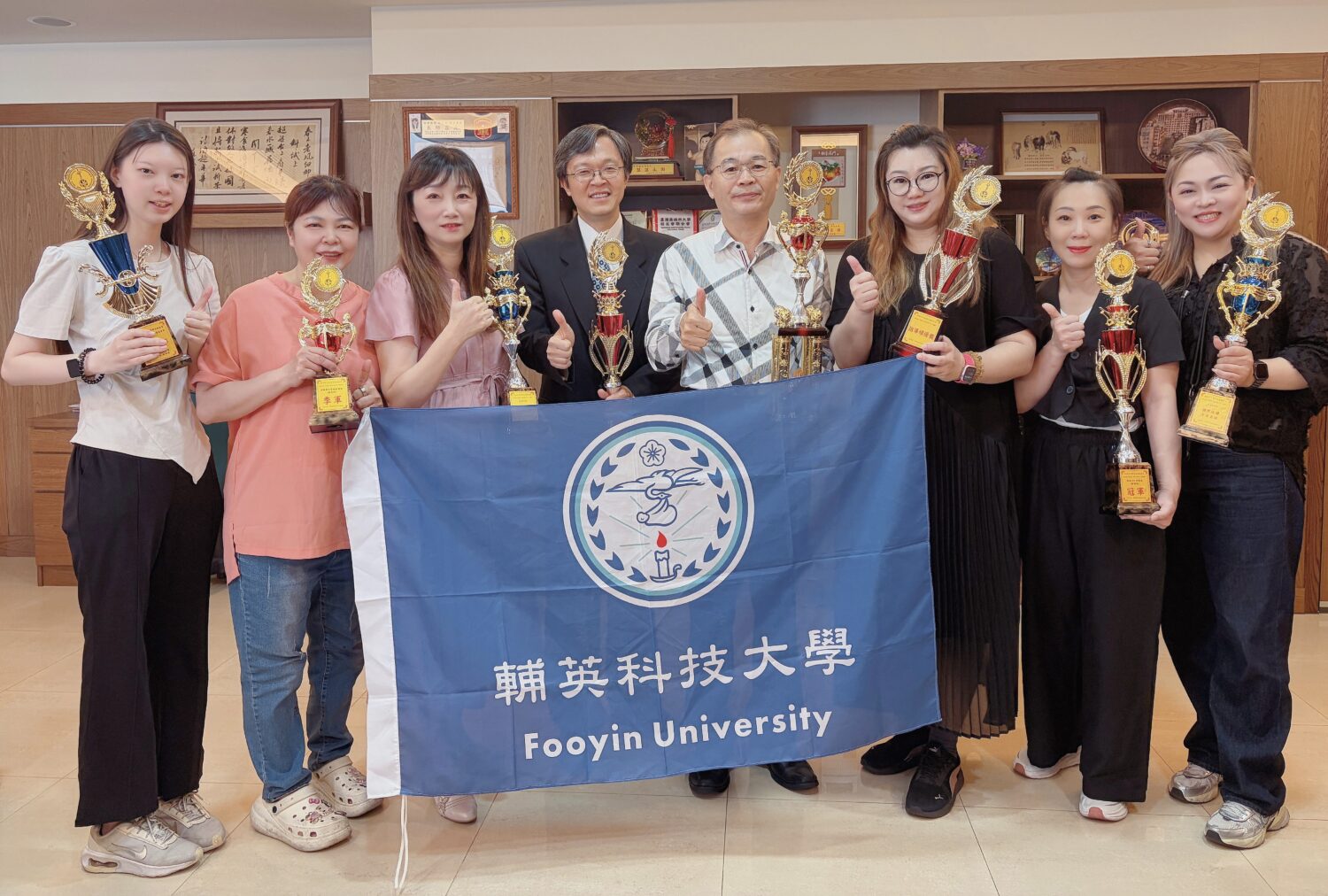 師生聯手奪牌！輔英科大美業國際賽勇奪8金摘團隊總冠軍