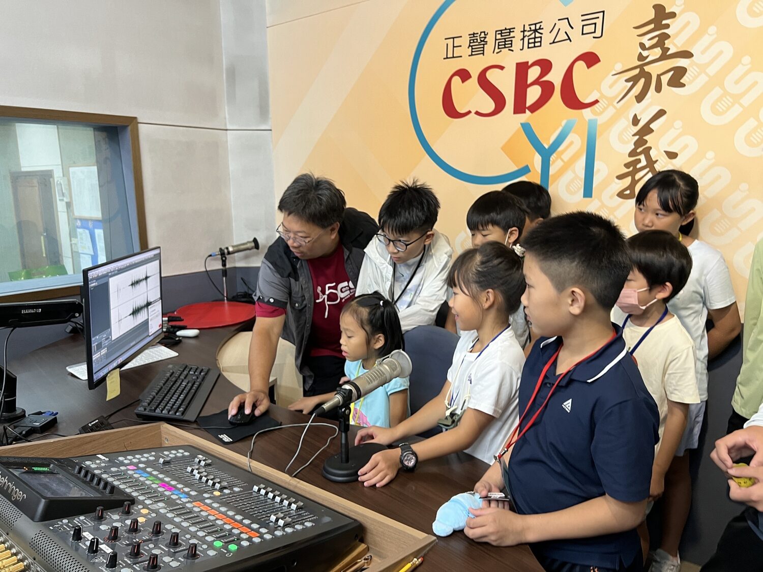 小小導演開拍！嘉市學童用短影音拍出無菸健康宣言